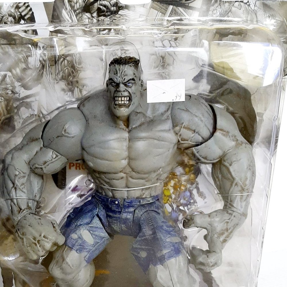 Marvel select ULTIMATE GREY HULK special collector edition Bran New!